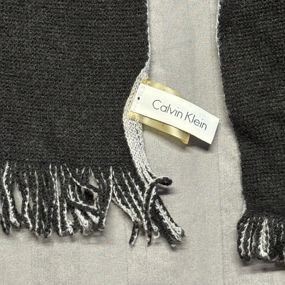 Calvin Klein Charcoal Gray & Light Gray Knit Fringe Scarf‎ Wrap Shawl
